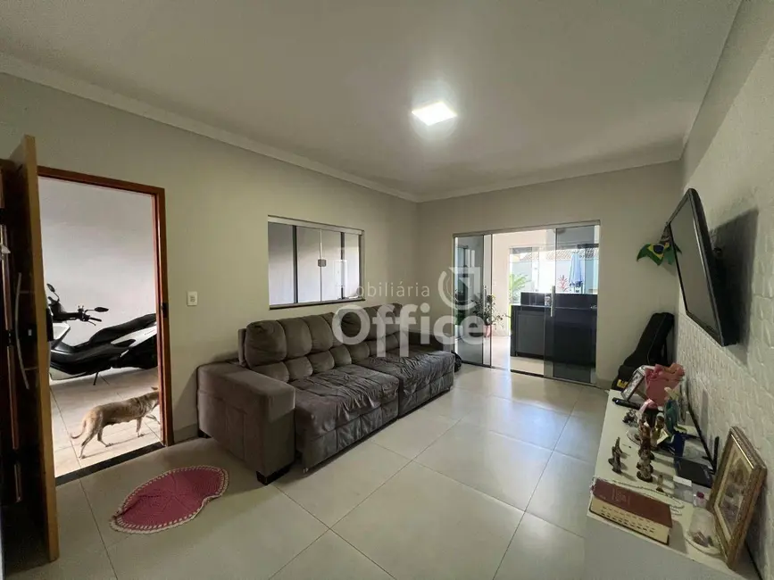 Foto 5 de Casa com 3 quartos à venda, 300m2 em Residencial Bela Vista, Anapolis - GO