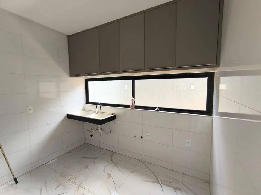 Foto 7 de Casa de Condomínio com 4 quartos à venda, 360m2 em Anapolis - GO