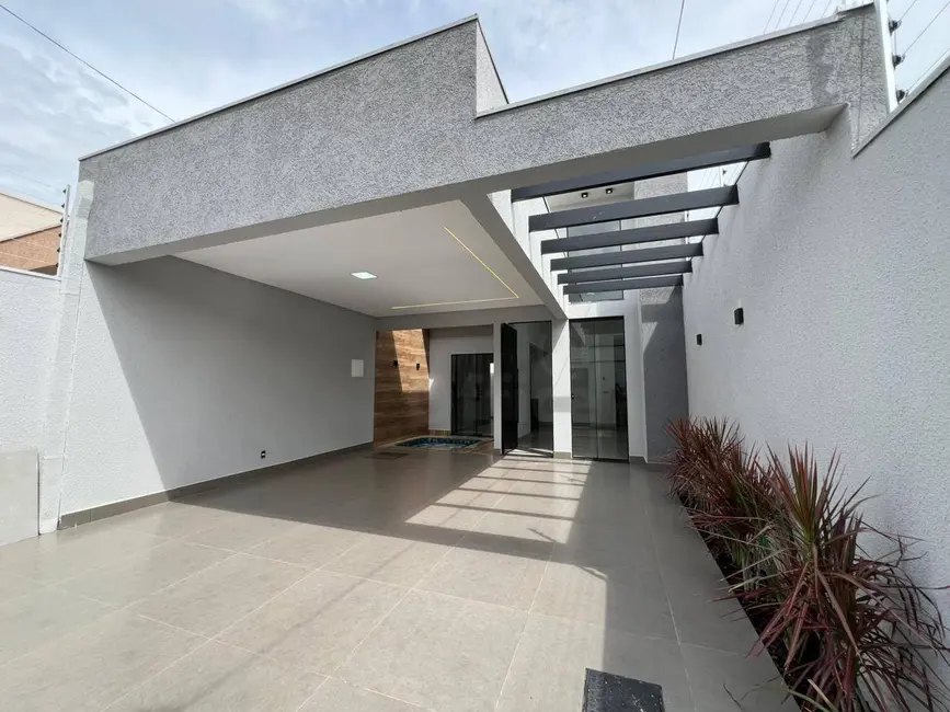 Casa com 3 quartos à venda, 150m2 em Anapolis - GO - imagem 1 Foto 1 de Casa com 3 quartos à venda, 150m2 em Anapolis - GO