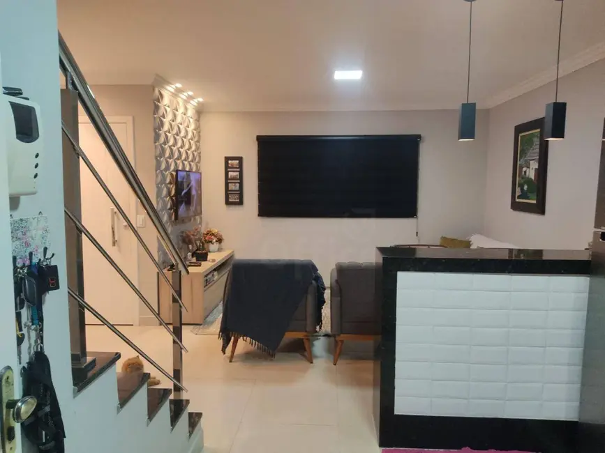 Foto 6 de Sobrado com 3 quartos à venda, 600m2 em Parque Brasília, Anapolis - GO