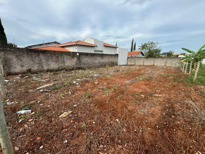 Foto 1 de Terreno / Lote à venda, 300m2 em Parque Brasília, Anapolis - GO