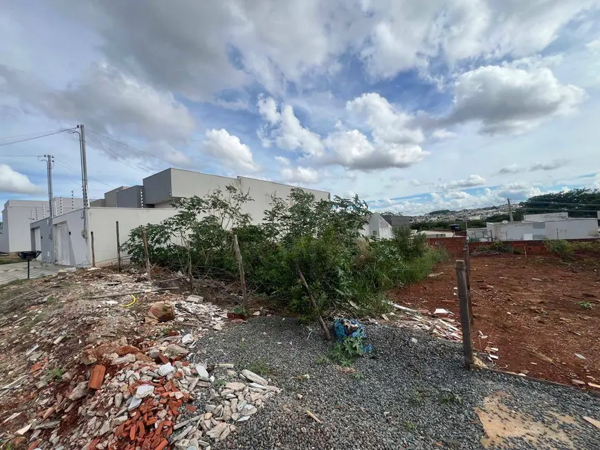 Foto 2 de Terreno / Lote à venda, 300m2 em Residencial Flor do Cerrado, Anapolis - GO