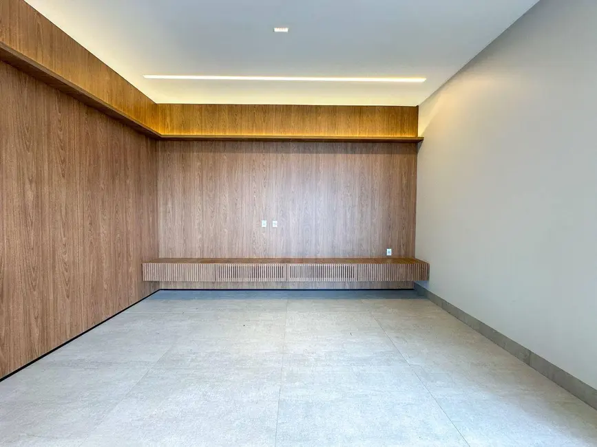 Foto 8 de Casa de Condomínio com 3 quartos à venda, 461m2 em Condomínio Residencial Grand Trianon, Anapolis - GO