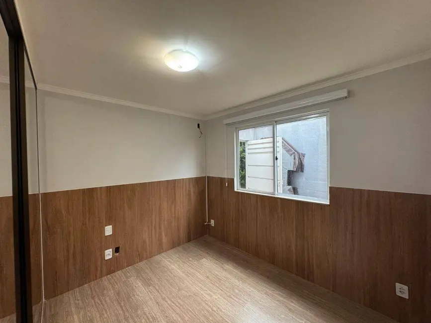 Foto 7 de Casa de Condomínio com 3 quartos para alugar, 240m2 em Residencial Sol Nascente, Anapolis - GO