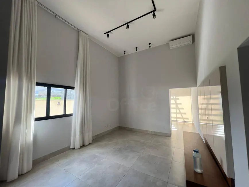 Foto 3 de Casa de Condomínio com 3 quartos para alugar, 360m2 em Anapolis - GO