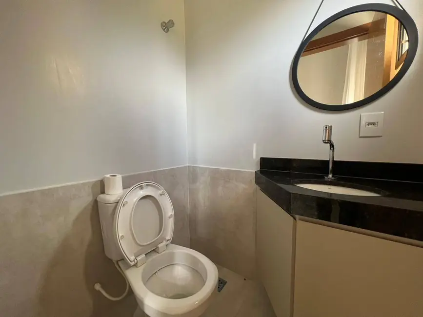 Foto 5 de Casa de Condomínio com 3 quartos para alugar, 360m2 em Anapolis - GO