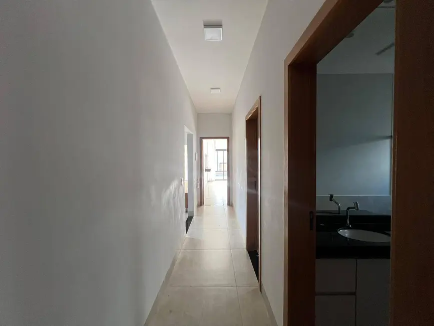 Foto 8 de Casa de Condomínio com 3 quartos para alugar, 360m2 em Anapolis - GO