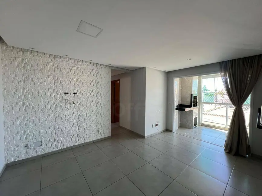 Foto 3 de Apartamento com 3 quartos para alugar, 55m2 em Jibran El Hadj, Anapolis - GO