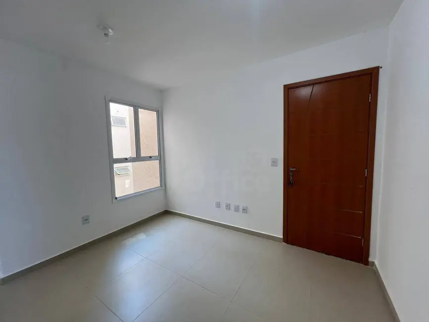 Foto 2 de Apartamento com 2 quartos para alugar, 55m2 em Residencial Bela Vista, Anapolis - GO
