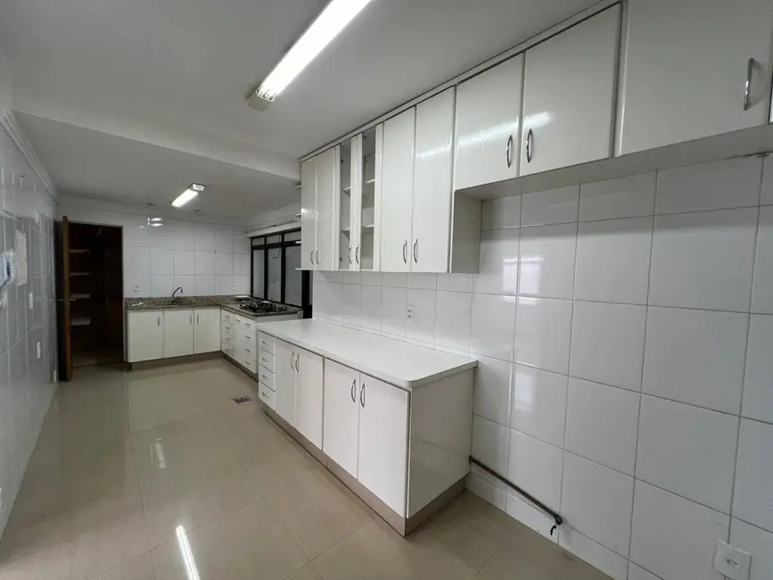 Foto 6 de Apartamento com 3 quartos para alugar, 115m2 em Jundiaí, Anapolis - GO