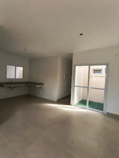 Foto 9 de Casa de Condomínio com 3 quartos à venda, 200m2 em Chácaras Colorado, Anapolis - GO