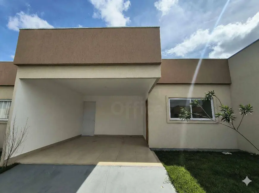 Foto 1 de Casa de Condomínio com 3 quartos à venda, 200m2 em Chácaras Colorado, Anapolis - GO