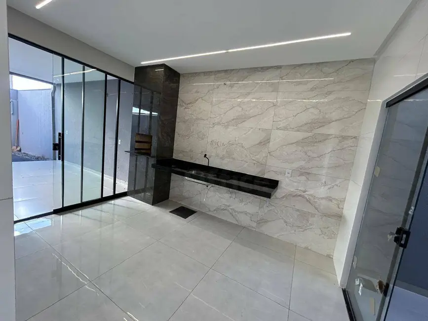 Foto 3 de Casa com 3 quartos à venda, 150m2 em Anapolis - GO