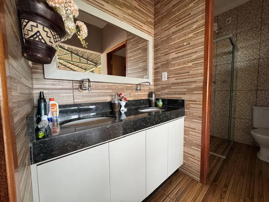 Foto 6 de Sala Comercial à venda, 4000m2 em Abadiania - GO