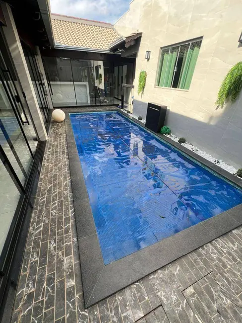 Foto 1 de Casa com 3 quartos à venda, 300m2 em Residencial Morumbi, Anapolis - GO