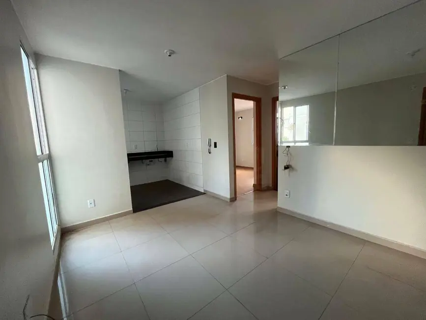Foto 2 de Apartamento com 2 quartos à venda, 43m2 em Vila Jaiara, Anapolis - GO
