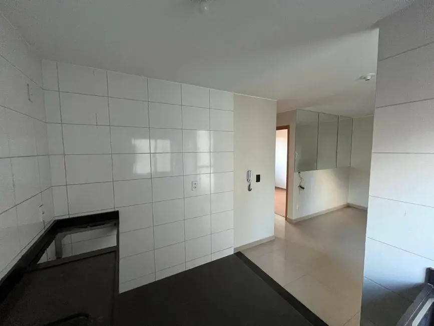 Foto 5 de Apartamento com 2 quartos à venda, 43m2 em Vila Jaiara, Anapolis - GO