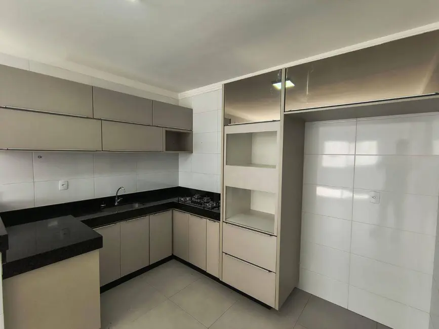 Foto 8 de Apartamento com 3 quartos à venda, 79m2 em Parque dos Pirineus, Anapolis - GO