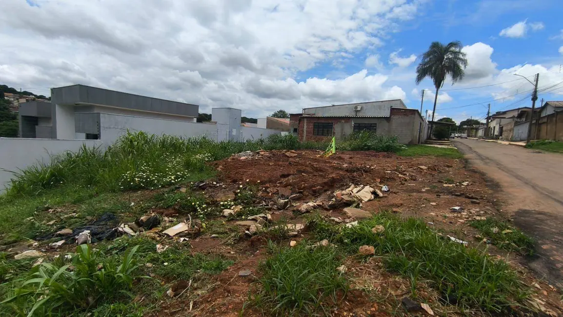 Foto 1 de Terreno / Lote à venda, 347m2 em Setor Residencial Pedro Ludovico, Anapolis - GO