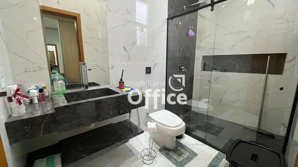 Foto 7 de Casa com 3 quartos à venda, 876m2 em Condomínio Residencial Grand Trianon, Anapolis - GO