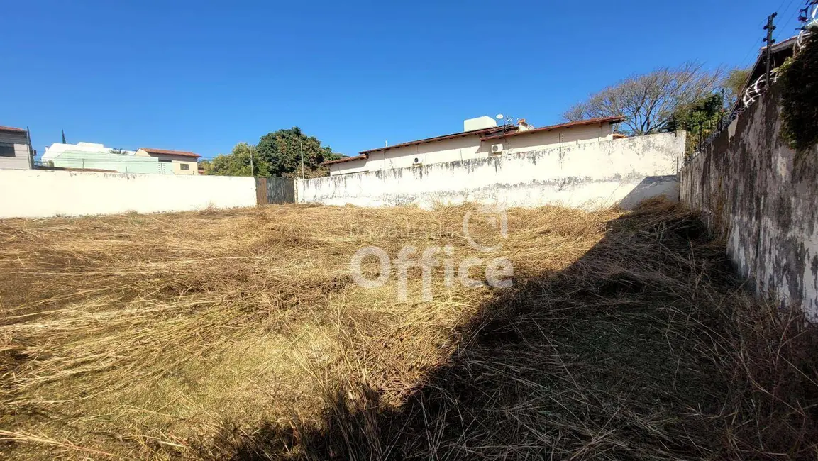 Foto 3 de Terreno / Lote à venda, 390m2 em Anápolis City, Anapolis - GO