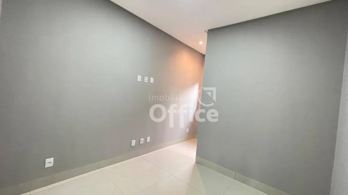 Foto 8 de Casa com 3 quartos à venda, 305m2 em Anapolis - GO