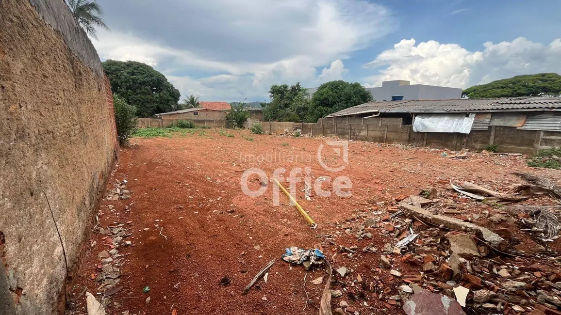 Foto 2 de Terreno / Lote à venda, 1140m2 em Vila Jaiara, Anapolis - GO