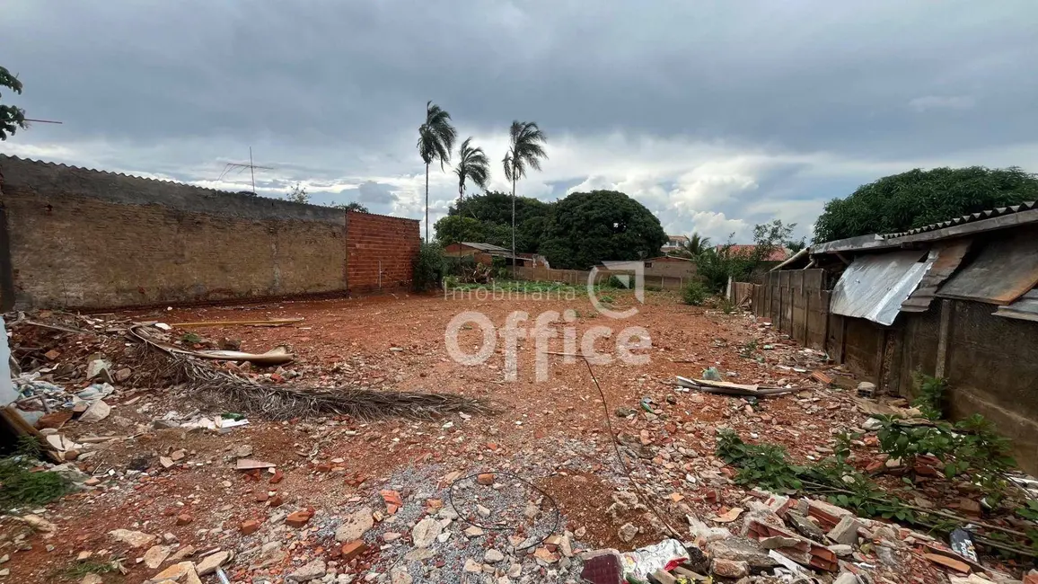 Foto 1 de Terreno / Lote à venda, 1140m2 em Vila Jaiara, Anapolis - GO