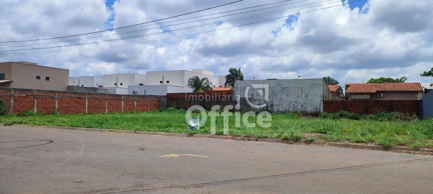 Foto 3 de Terreno / Lote à venda, 300m2 em Residencial Cerejeiras, Anapolis - GO