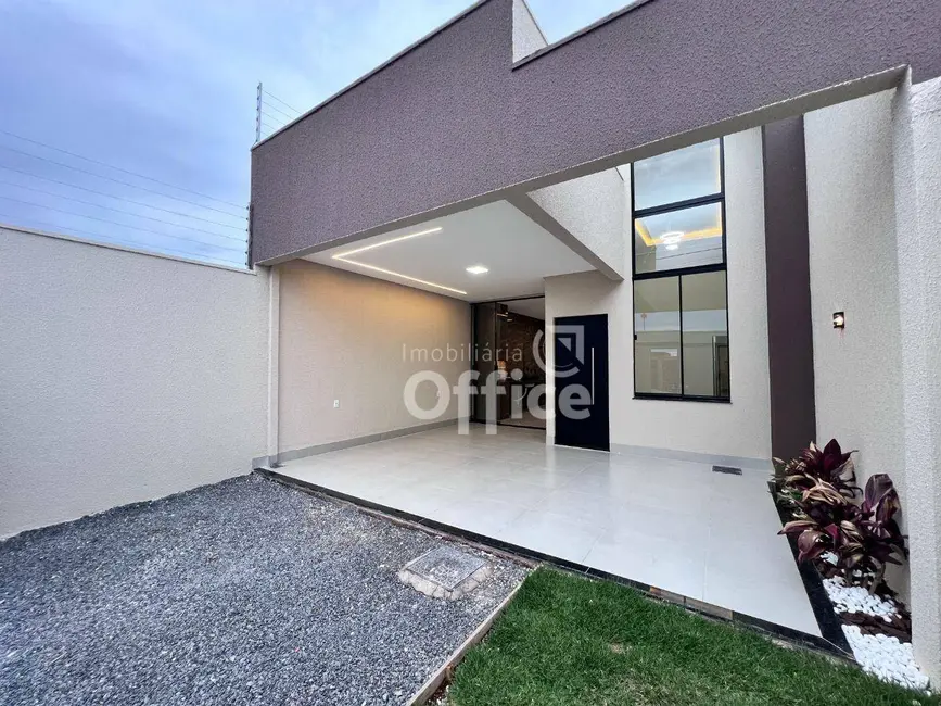 Foto 1 de Casa com 3 quartos à venda, 150m2 em Anapolis - GO