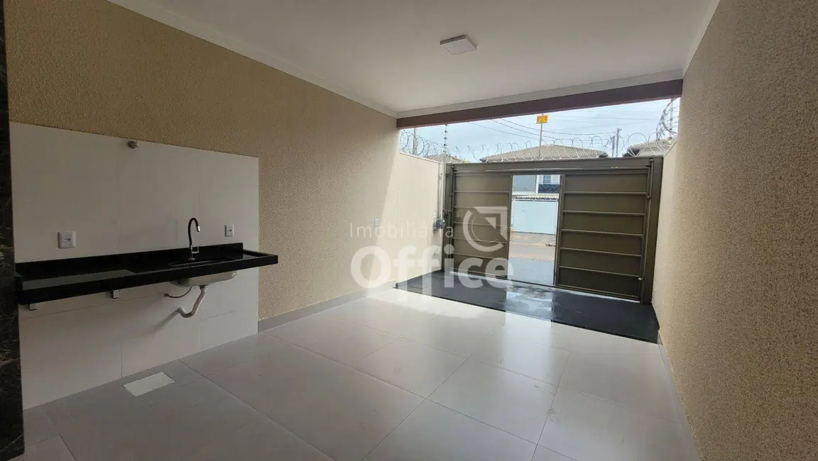 Foto 1 de Casa com 2 quartos à venda, 100m2 em Anapolis - GO
