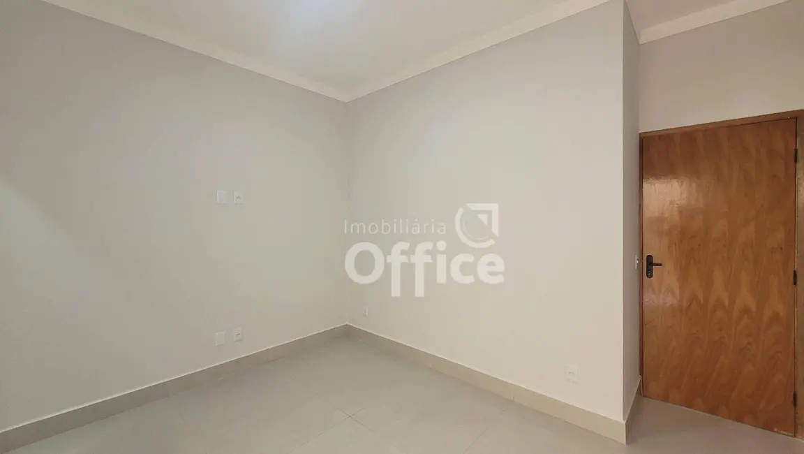 Foto 3 de Casa com 2 quartos à venda, 100m2 em Anapolis - GO