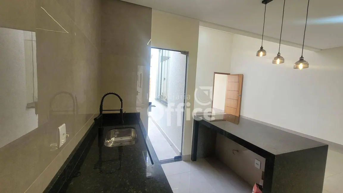 Casa com 3 quartos à venda, 150m2 em Anapolis - GO - imagem 7 Foto 7 de Casa com 3 quartos à venda, 150m2 em Anapolis - GO