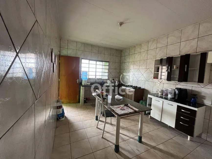 Foto 7 de Casa com 3 quartos à venda, 300m2 em Recanto do Sol, Anapolis - GO
