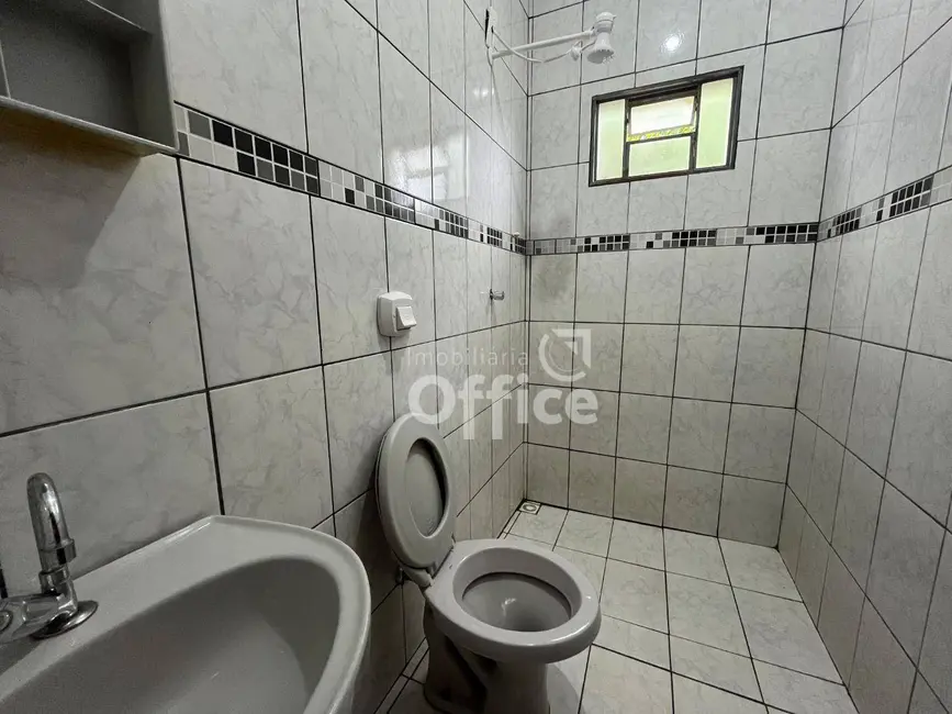 Foto 6 de Casa com 3 quartos à venda, 300m2 em Recanto do Sol, Anapolis - GO