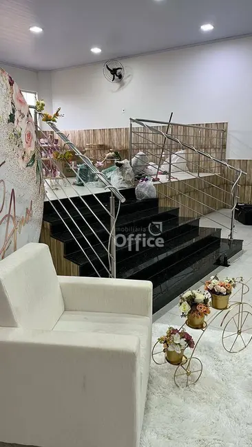 Foto 3 de Armazém / Galpão à venda, 300m2 em Nova Vila Jaiara, Anapolis - GO