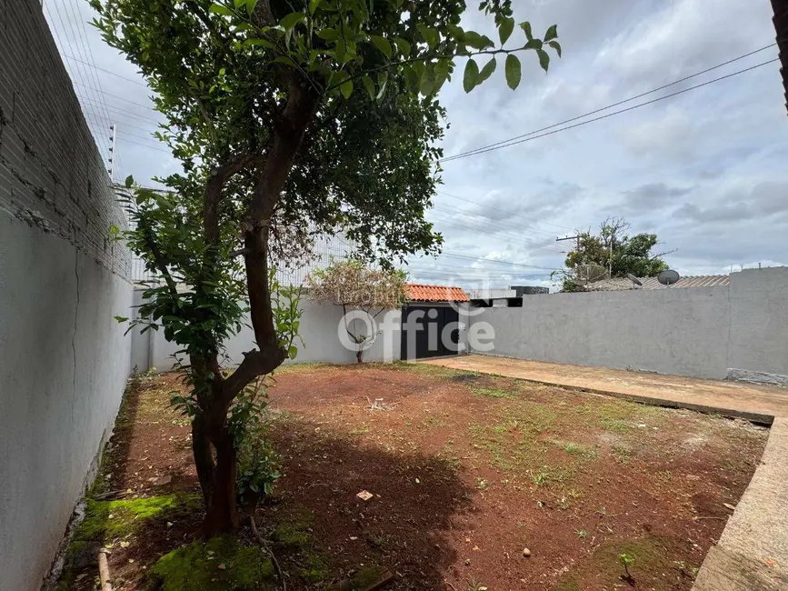 Foto 4 de Casa com 3 quartos para alugar, 316m2 em Jardim Tesouro, Anapolis - GO