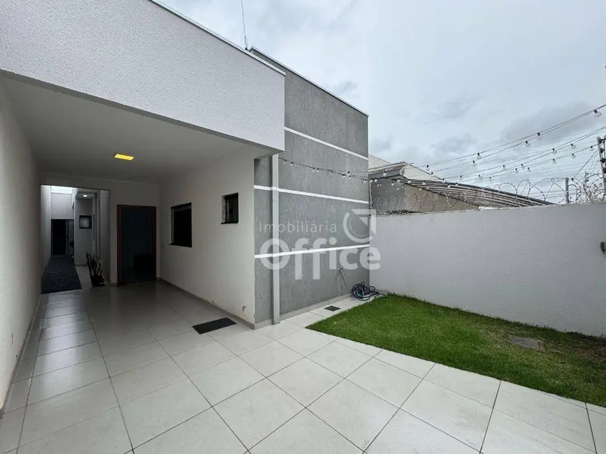 Foto 2 de Casa com 3 quartos para alugar, 150m2 em Residencial Geovanni Braga, Anapolis - GO