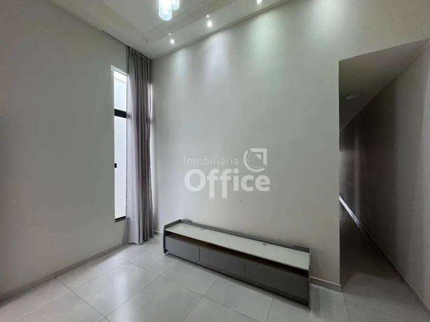 Foto 7 de Casa com 3 quartos para alugar, 150m2 em Residencial Geovanni Braga, Anapolis - GO