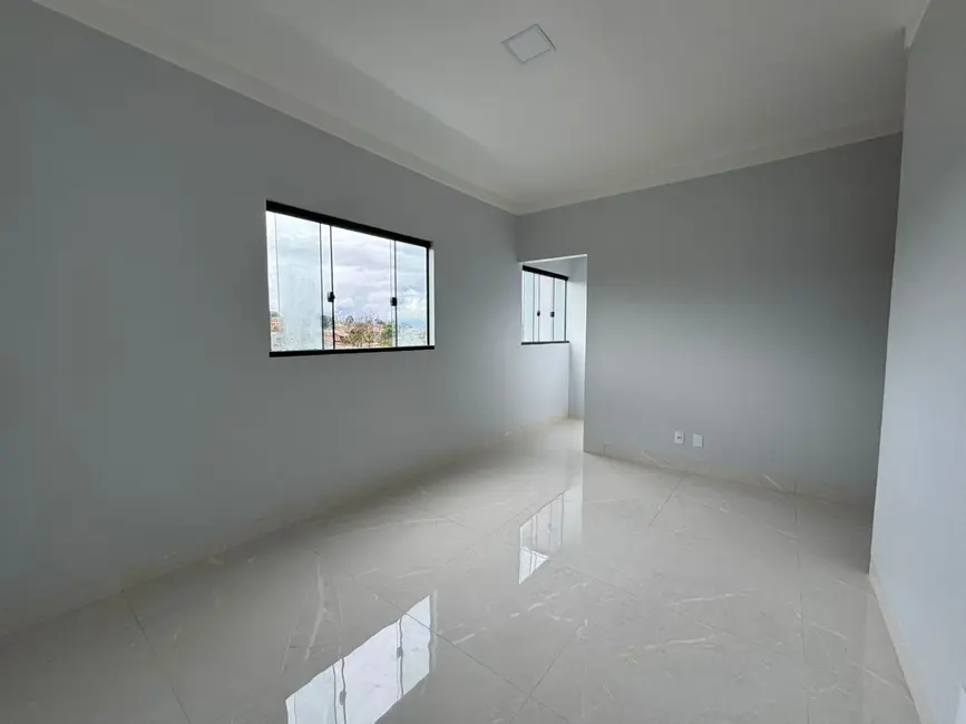 Sobrado com 4 quartos à venda, 150m2 em Residencial Alphaville, Anapolis - GO - imagem 7 Foto 7 de Sobrado com 4 quartos à venda, 150m2 em Residencial Alphaville, Anapolis - GO