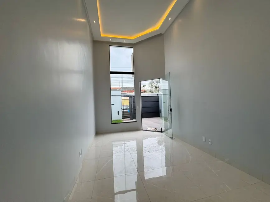 Sobrado com 4 quartos à venda, 150m2 em Residencial Alphaville, Anapolis - GO - imagem 1 Foto 1 de Sobrado com 4 quartos à venda, 150m2 em Residencial Alphaville, Anapolis - GO