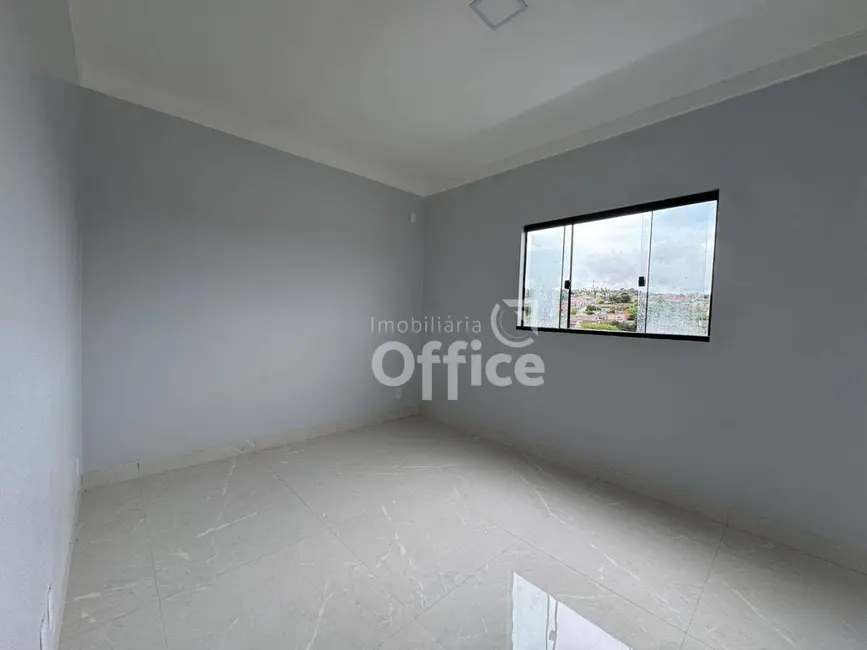 Sobrado com 4 quartos à venda, 150m2 em Residencial Alphaville, Anapolis - GO - imagem 9 Foto 9 de Sobrado com 4 quartos à venda, 150m2 em Residencial Alphaville, Anapolis - GO