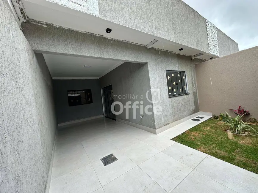 Casa com 3 quartos à venda, 180m2 em Residencial Alphaville, Anapolis - GO - imagem 1 Foto 1 de Casa com 3 quartos à venda, 180m2 em Residencial Alphaville, Anapolis - GO