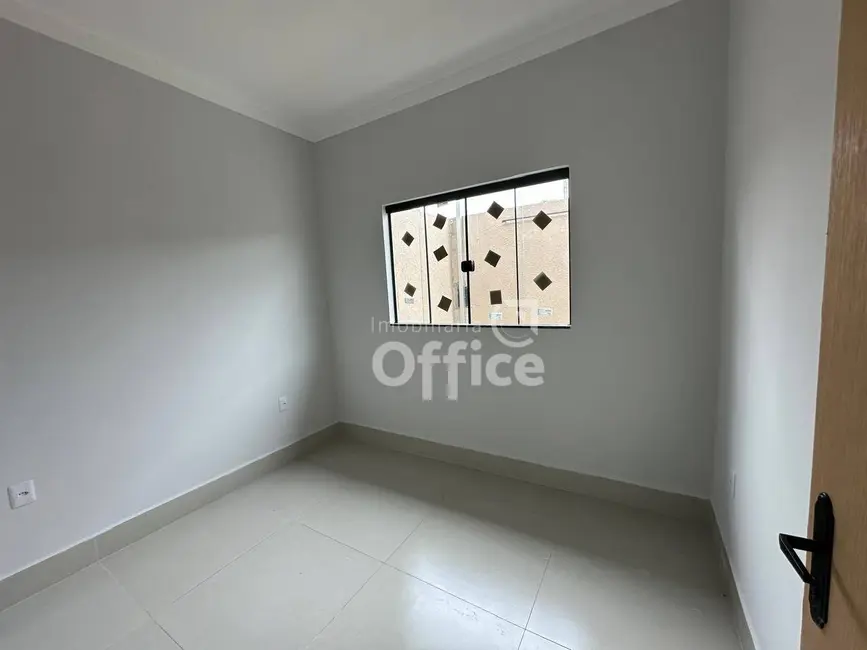 Casa com 3 quartos à venda, 180m2 em Residencial Alphaville, Anapolis - GO - imagem 3 Foto 3 de Casa com 3 quartos à venda, 180m2 em Residencial Alphaville, Anapolis - GO