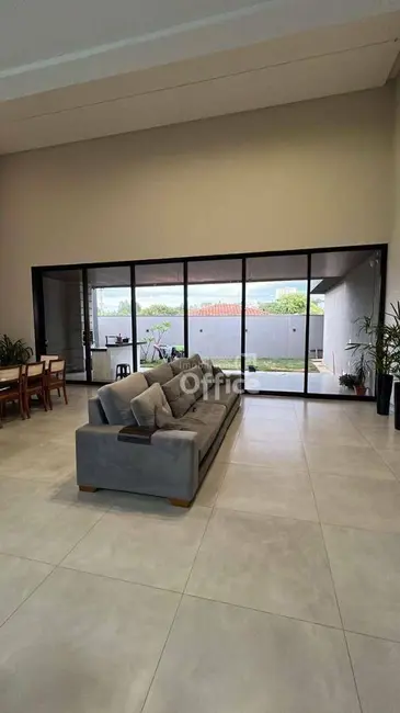 Foto 5 de Casa com 3 quartos à venda, 402m2 em Anápolis City, Anapolis - GO