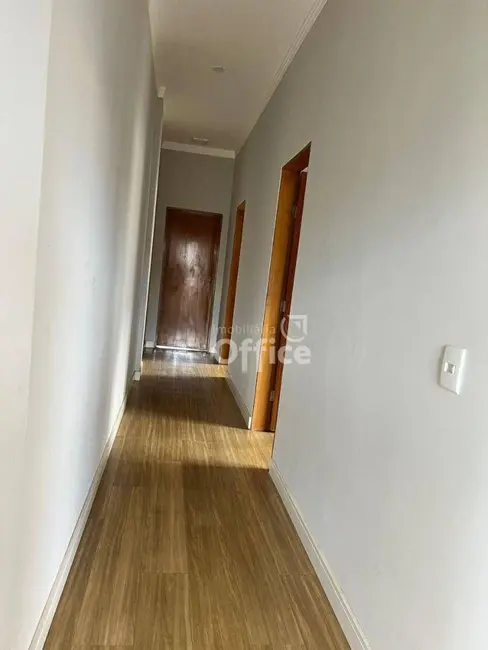 Foto 9 de Casa com 3 quartos à venda, 402m2 em Anápolis City, Anapolis - GO