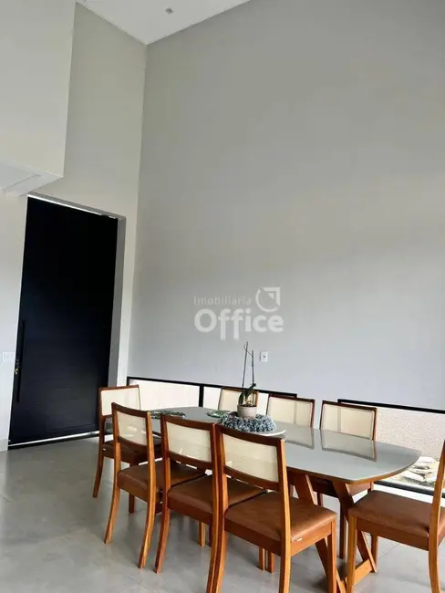 Foto 6 de Casa com 3 quartos à venda, 402m2 em Anápolis City, Anapolis - GO