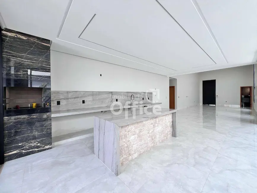 Foto 4 de Casa de Condomínio com 3 quartos à venda, 390m2 em Anapolis - GO