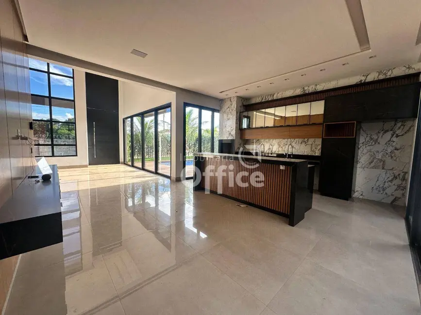 Casa de Condomínio com 4 quartos à venda, 490m2 em Condomínio Residencial Grand Trianon, Anapolis - GO - imagem 7 Foto 7 de Casa de Condomínio com 4 quartos à venda, 490m2 em Condomínio Residencial Grand Trianon, Anapolis - GO