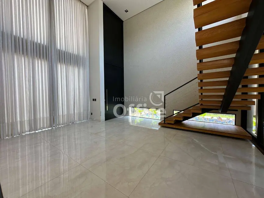 Foto 5 de Casa de Condomínio com 4 quartos à venda, 480m2 em Condomínio Residencial Grand Trianon, Anapolis - GO